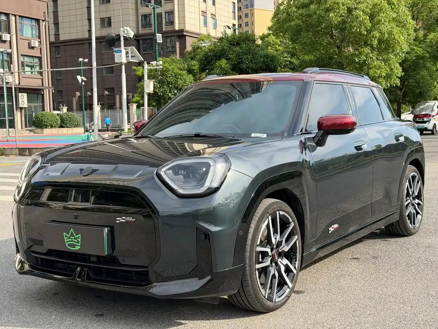 2024 Electric MINI Aceman SE Racer — миниатюра 2