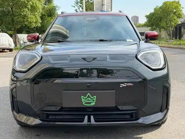 2024 Electric MINI Aceman SE Racer