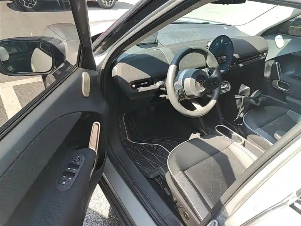 2024 Electric MINI Aceman SE Artist — миниатюра 16