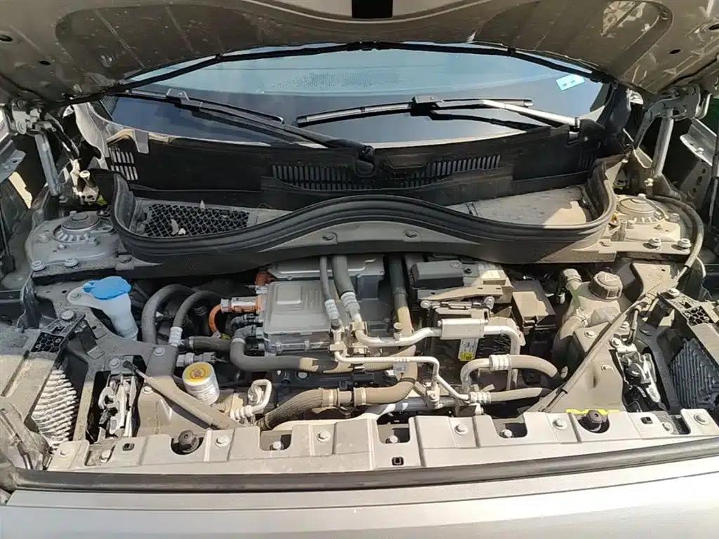2024 Electric MINI Aceman SE Artist — миниатюра 20