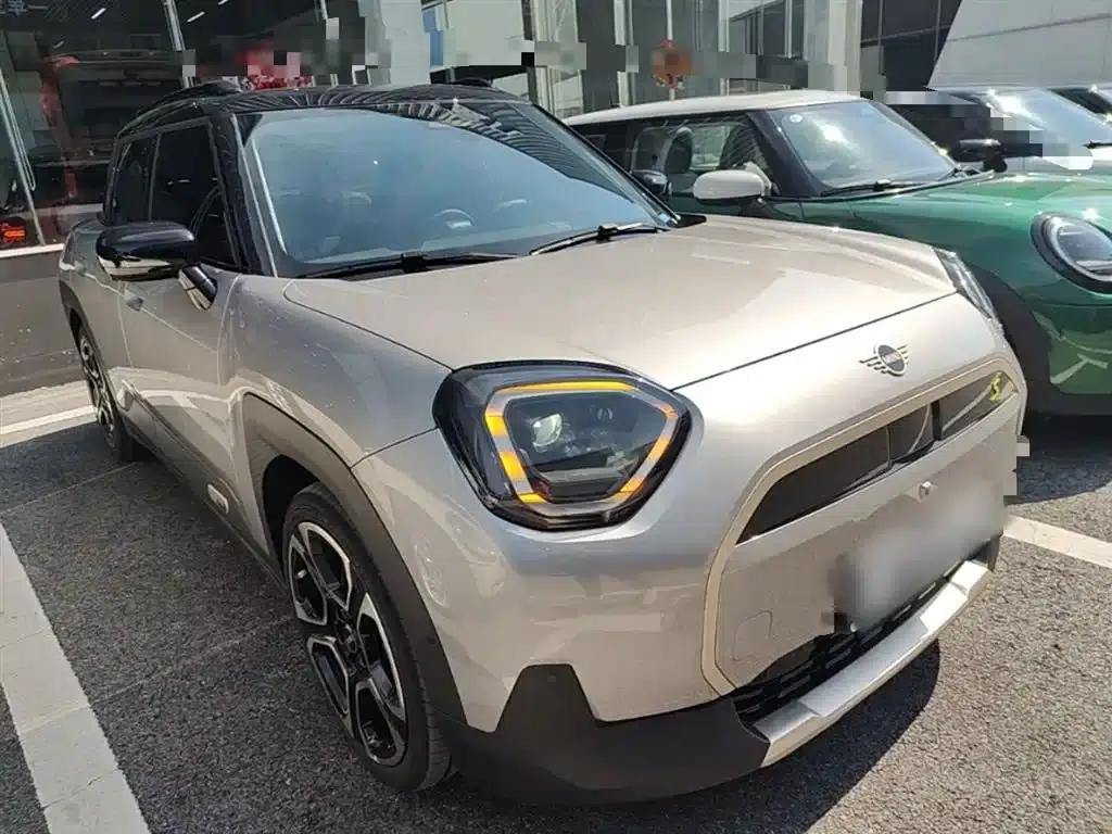 2024 Electric MINI Aceman SE Artist — миниатюра 4
