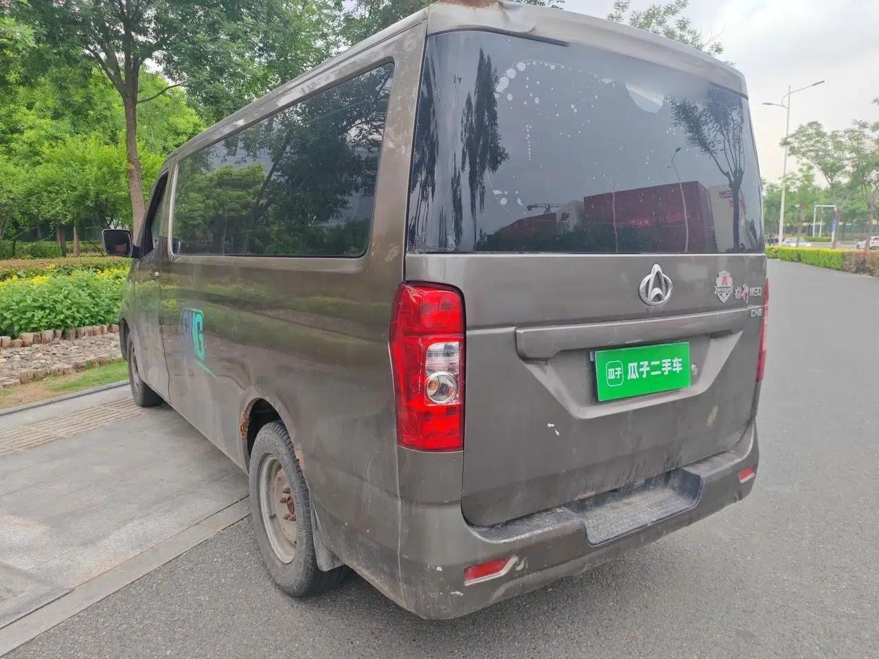 CHANGAN KAICHENG Ruixing M90 2018 2.0L Value-Added CNG Flat-Roof Hatchback with 6 Seats Model 4G94S — миниатюра 4