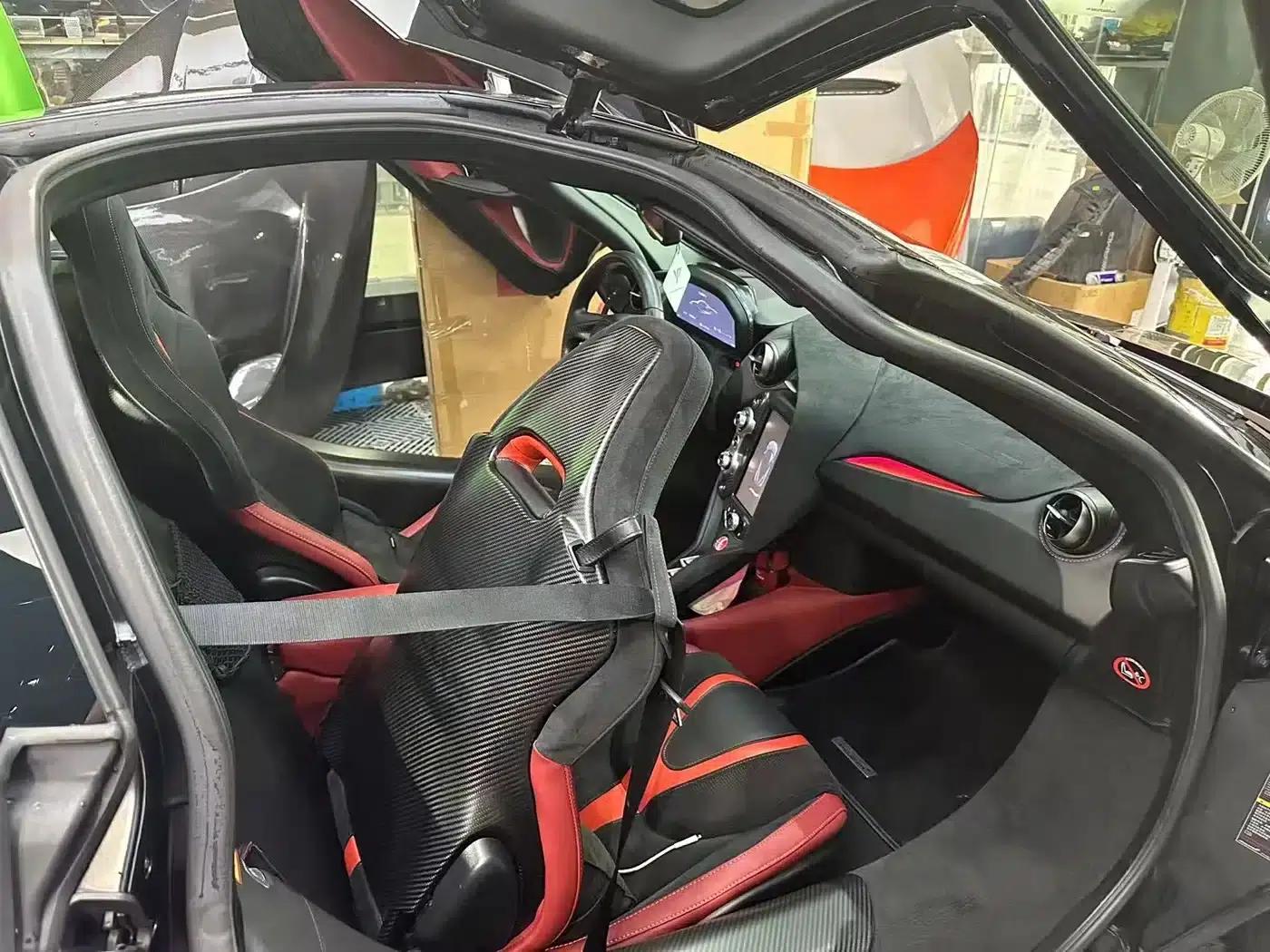 McLaren 720S 2019 4.0T Coupe — миниатюра 3