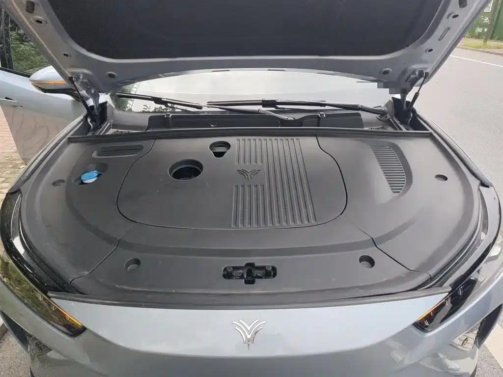 Nezha L 2024 Range Extender 310 Flash Charge Red Edition — миниатюра 11