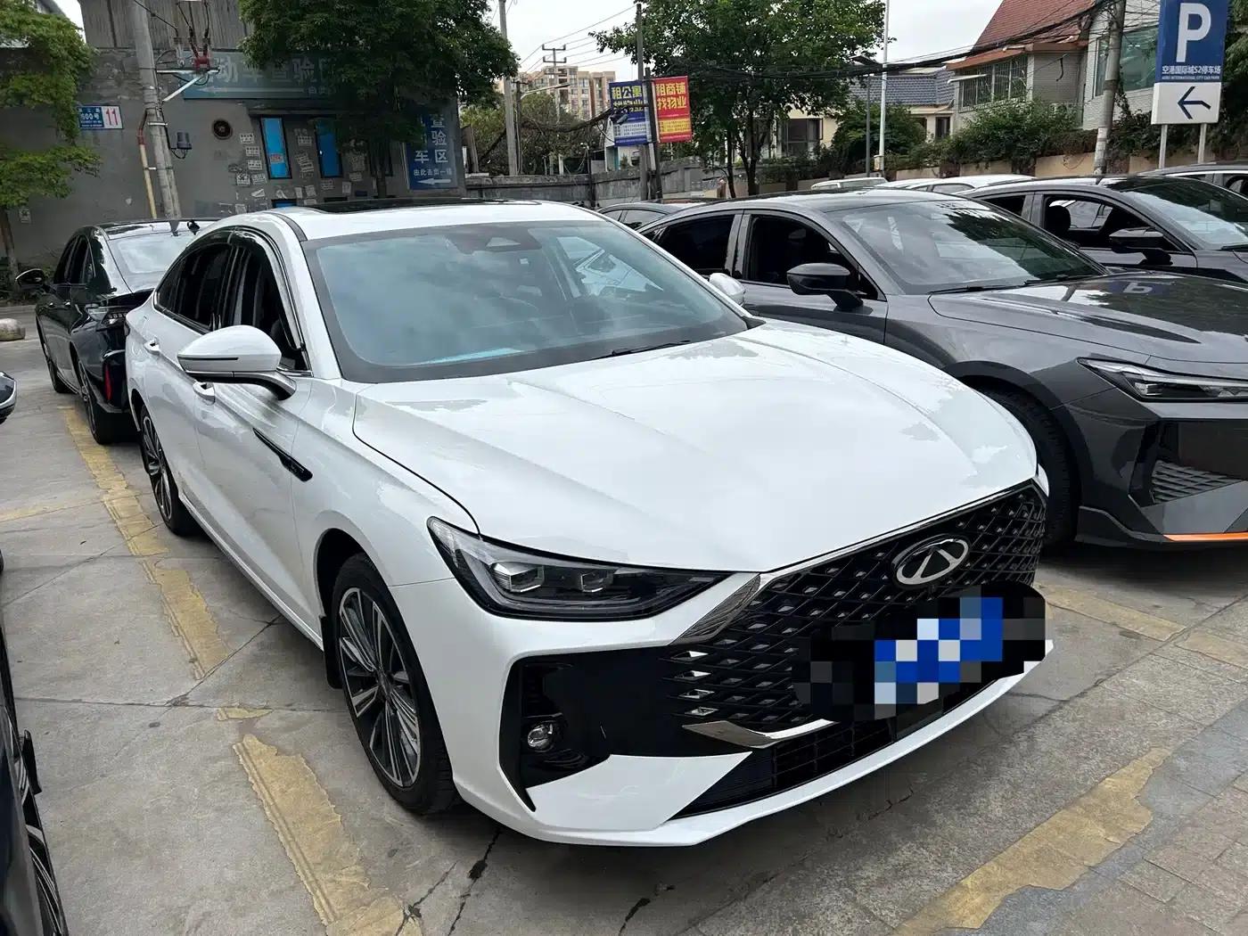 Chery Arrizo 8 PRO 2025 1.6T DCT Comfort Model — миниатюра 3