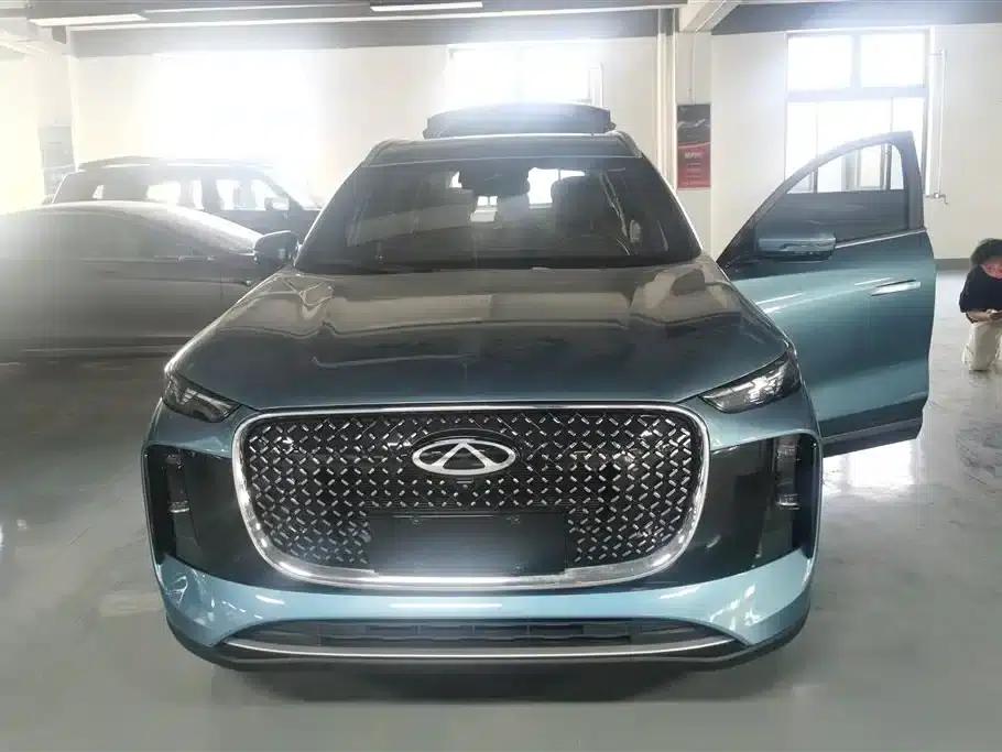 Chery Tiggo 8 PLUS C-DM 2025 1.5T 116km/h Premium 5-seater — миниатюра 2