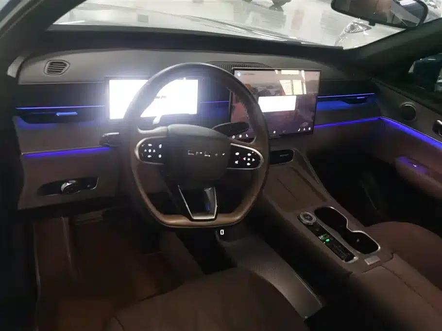 Chery Tiggo 8 PLUS C-DM 2025 1.5T 116km/h Premium 5-seater — миниатюра 12