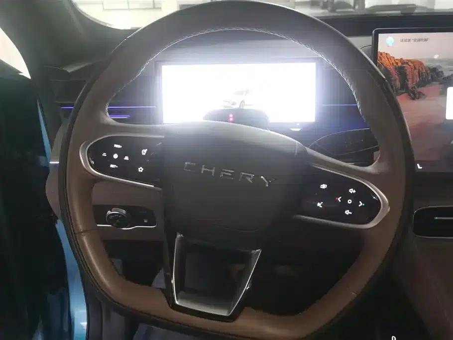 Chery Tiggo 8 PLUS C-DM 2025 1.5T 116km/h Premium 5-seater — миниатюра 15