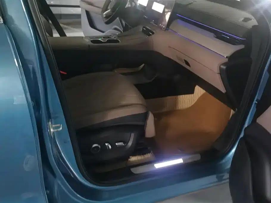 Chery Tiggo 8 PLUS C-DM 2025 1.5T 116km/h Premium 5-seater — миниатюра 8