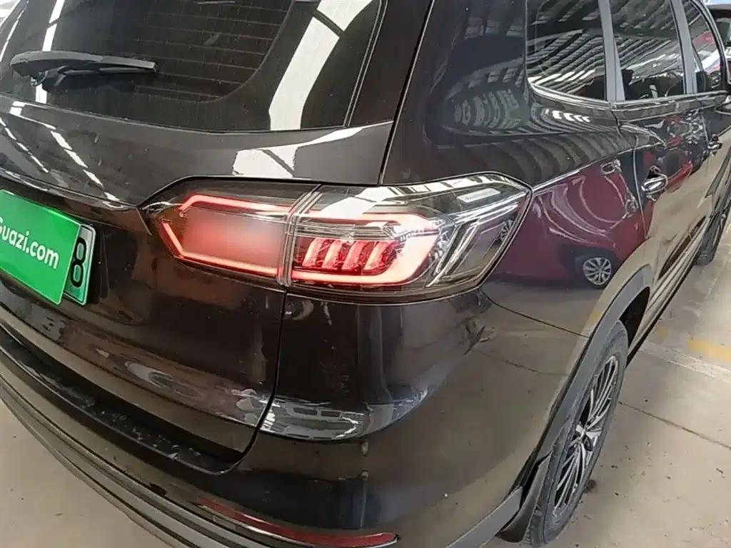 Chery Tiggo 8 PLUS Kunpeng e+ 2022 PHEV 1.5T Style e+ — миниатюра 8
