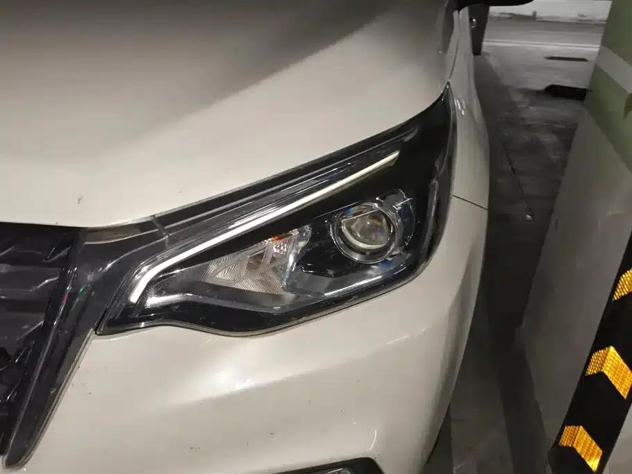 Venucia T70 2019 1.6L Manual Classic Edition — миниатюра 5