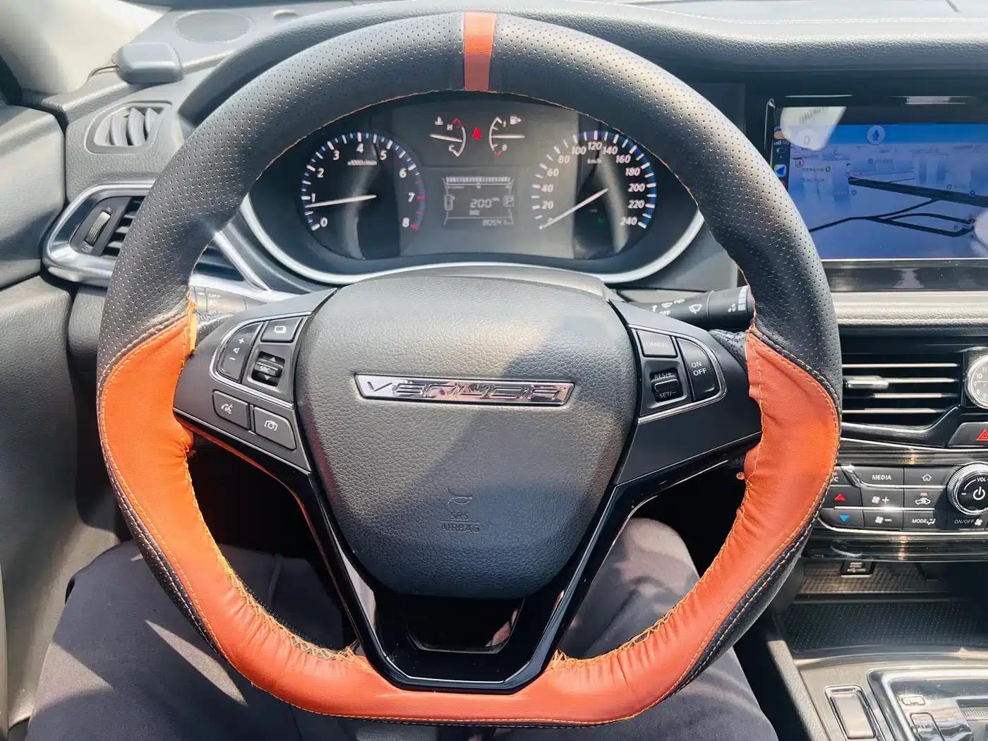 Venucia T90 2017 2.0L CVT Smart Edition — миниатюра 15