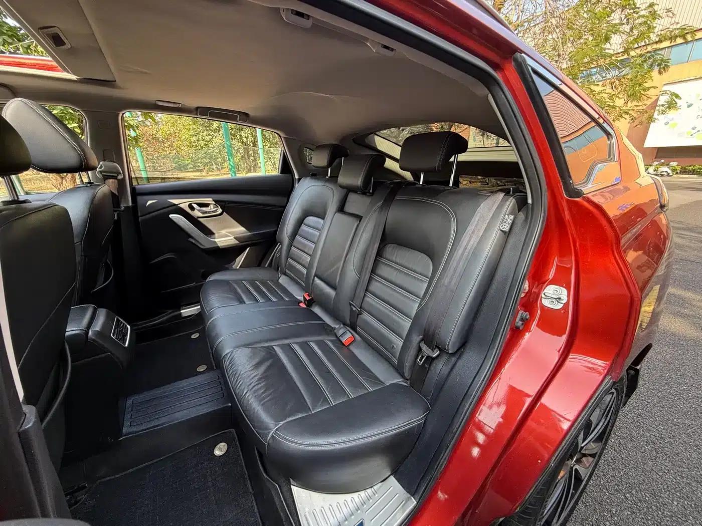Venucia T90 2017 2.0L CVT Smart Edition — миниатюра 8
