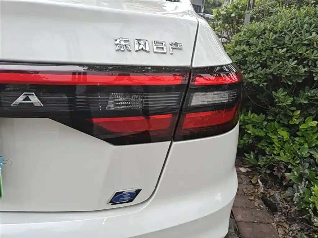 Venucia D60EV 2023 PLUS Comfort Edition SI — миниатюра 8