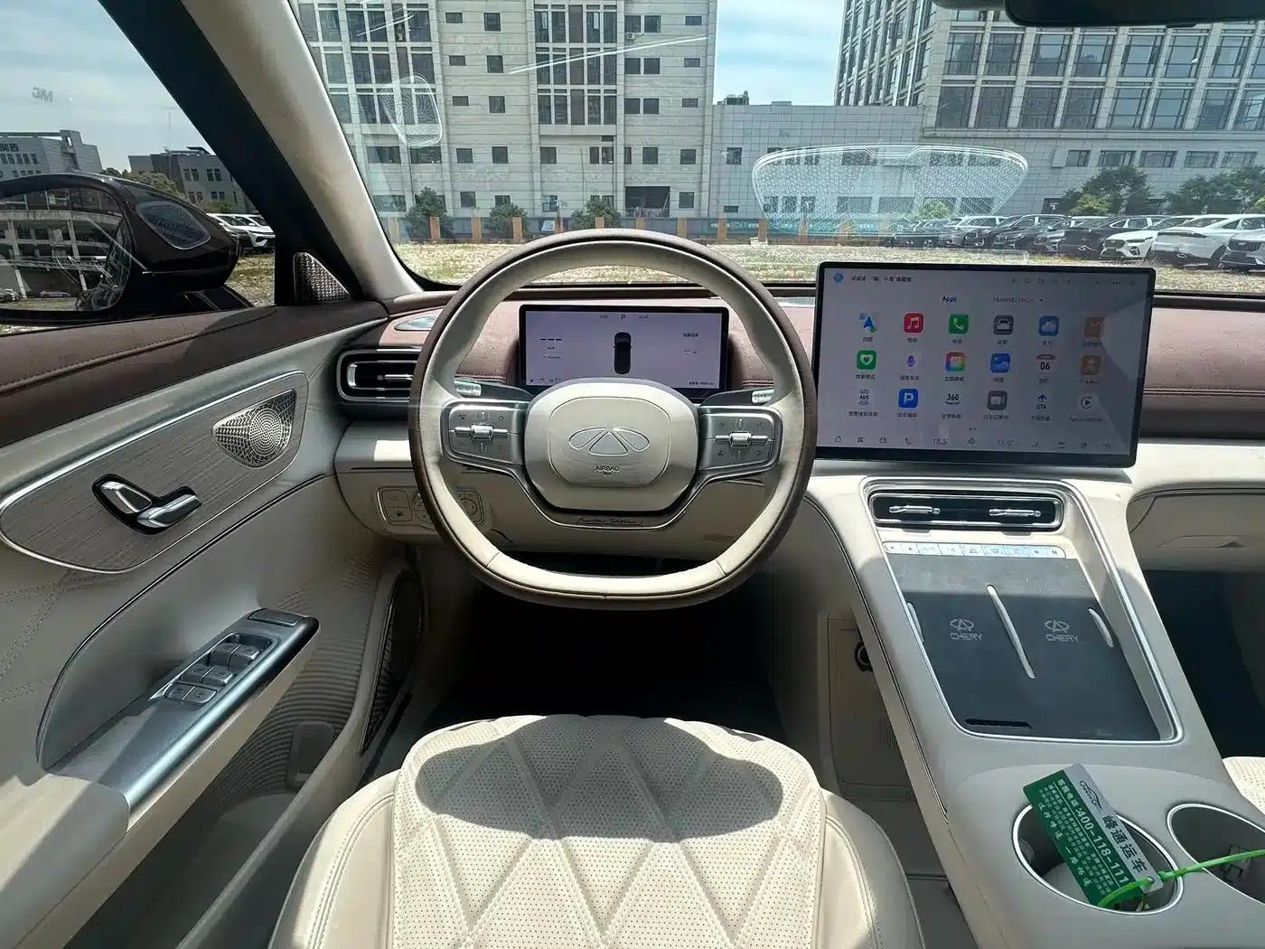 Fengyun A9L 2025 Model 260km Extended Range Luxury Edition — миниатюра 13