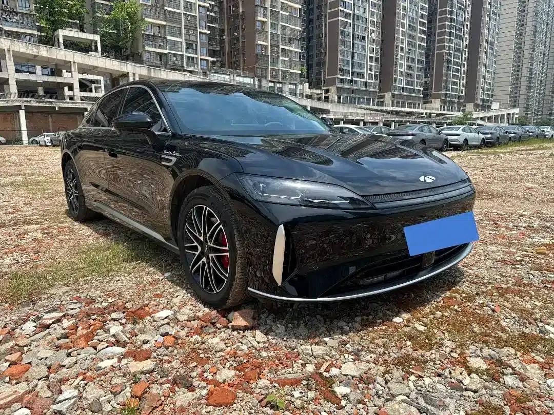 Fengyun A9L 2025 Model 260km Extended Range Luxury Edition — миниатюра 3