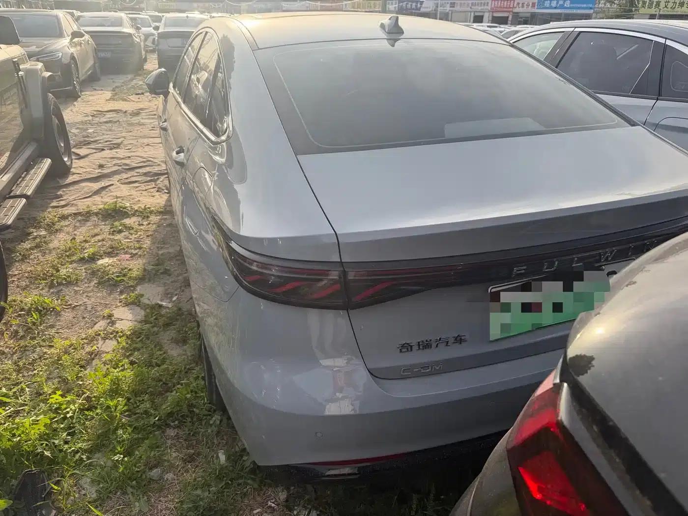 Fengyun A8L 2025 1.5TGDI 145km Luxury Edition — миниатюра 5
