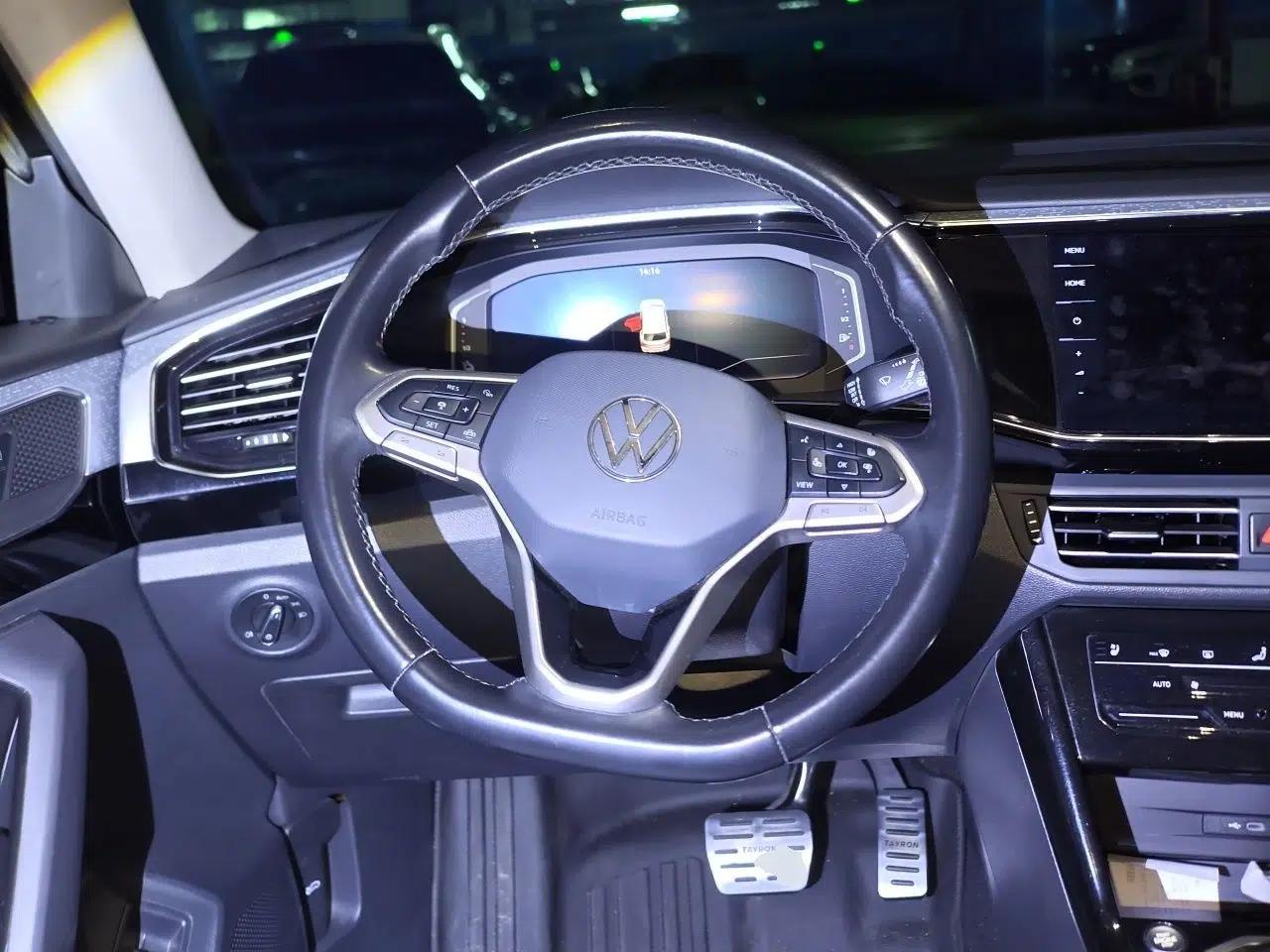 Volkswagen Tayron GTE Plug-in Hybrid 2022 1.4T Luxury Model — миниатюра 11
