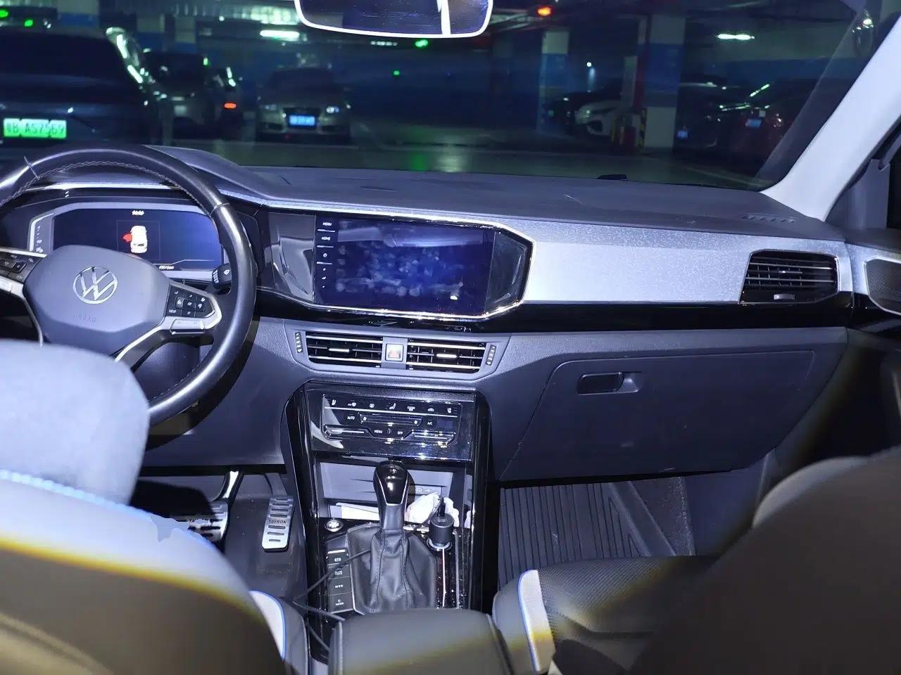 Volkswagen Tayron GTE Plug-in Hybrid 2022 1.4T Luxury Model — миниатюра 10