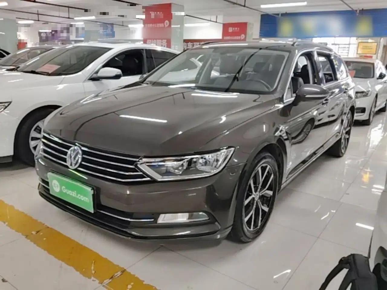 Volkswagen Variant 2017 280TSI Two-Wheel-Drive Comfort Edition — миниатюра 1