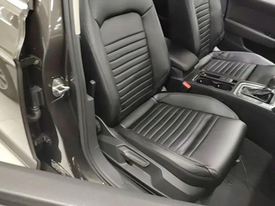 Volkswagen Variant 2017 280TSI Two-Wheel-Drive Comfort Edition — миниатюра 23
