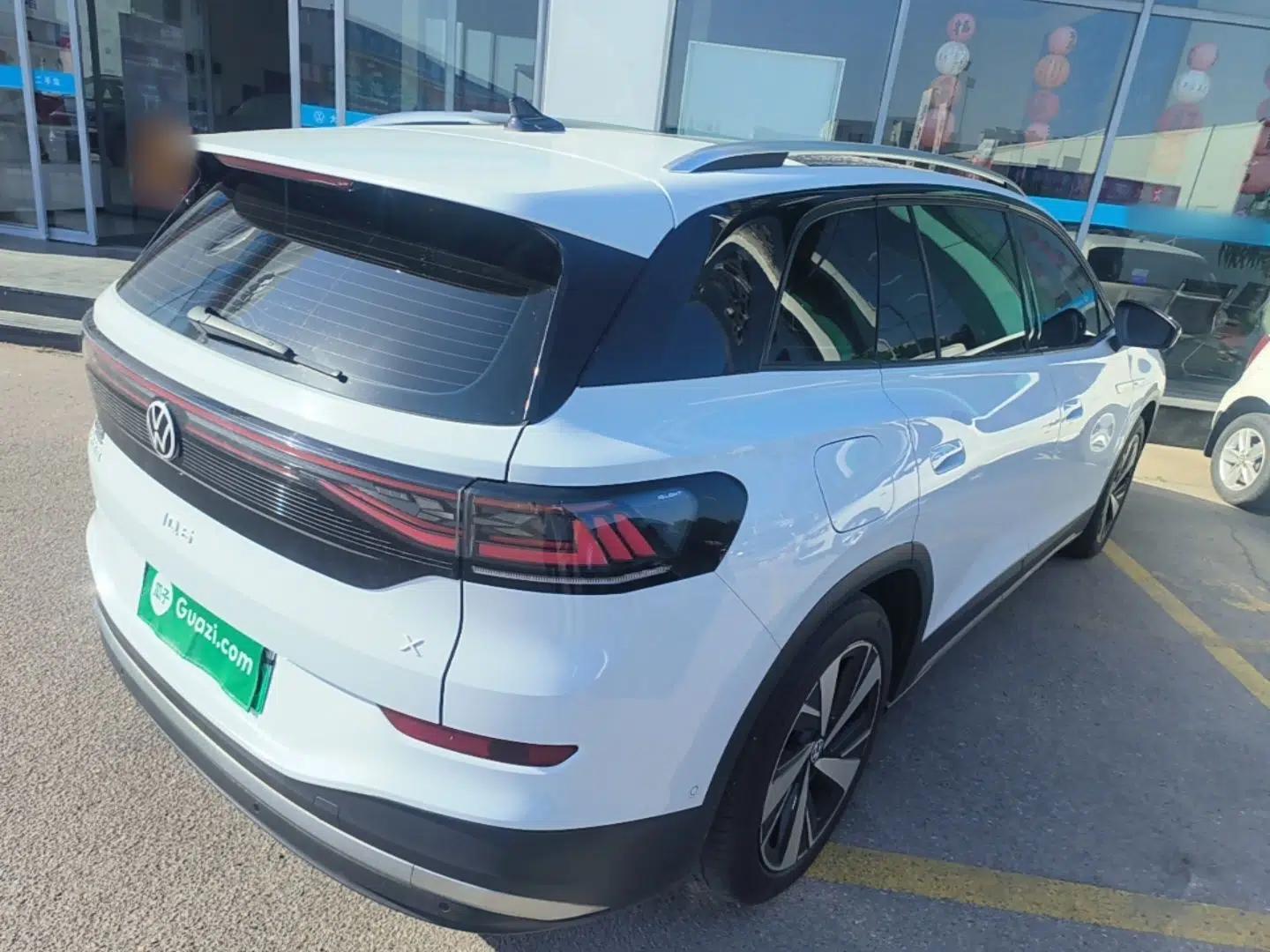 Volkswagen ID.6 X 2023 Ultra-Intelligent Long-Range Version — миниатюра 6