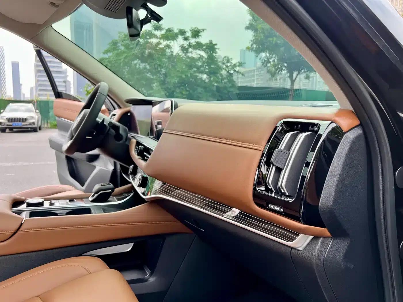 2024 Tanlu 380VC-TURBO 4WD Intelligent Driving Edition 6-Seater — миниатюра 10