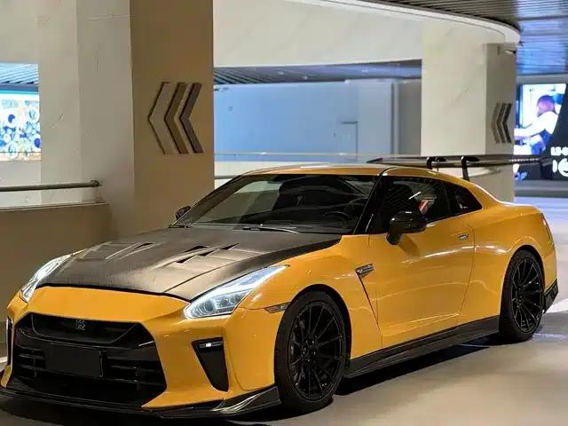 Nissan GT-R 2009 Base Model