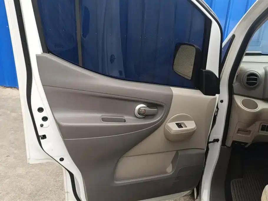 Nissan NV200 2014 1.6L CVT Luxury Model (China V Emission Standard) — миниатюра 7
