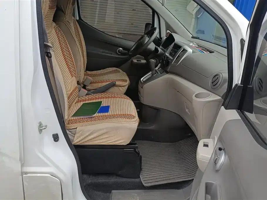Nissan NV200 2014 1.6L CVT Luxury Model (China V Emission Standard) — миниатюра 8
