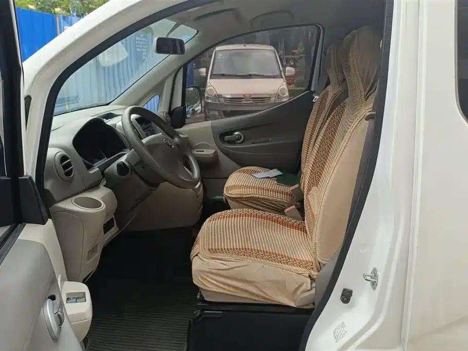 Nissan NV200 2014 1.6L CVT Luxury Model (China V Emission Standard) — миниатюра 9