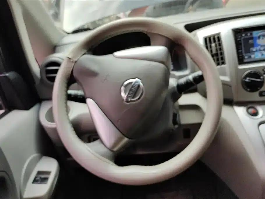 Nissan NV200 2014 1.6L CVT Premium (National V Emission Standard) — миниатюра 15
