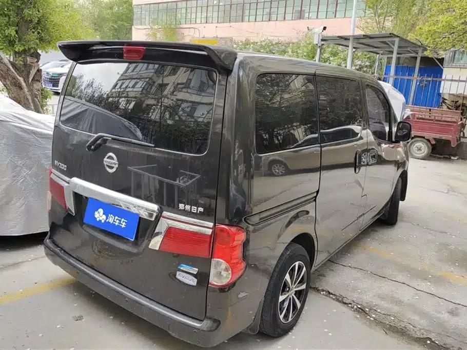 Nissan NV200 2014 1.6L CVT Premium (National V Emission Standard) — миниатюра 3