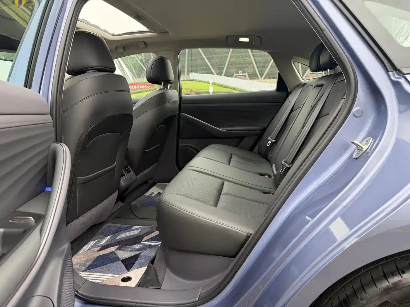 Nissan N6 2026 180 Max — миниатюра 14