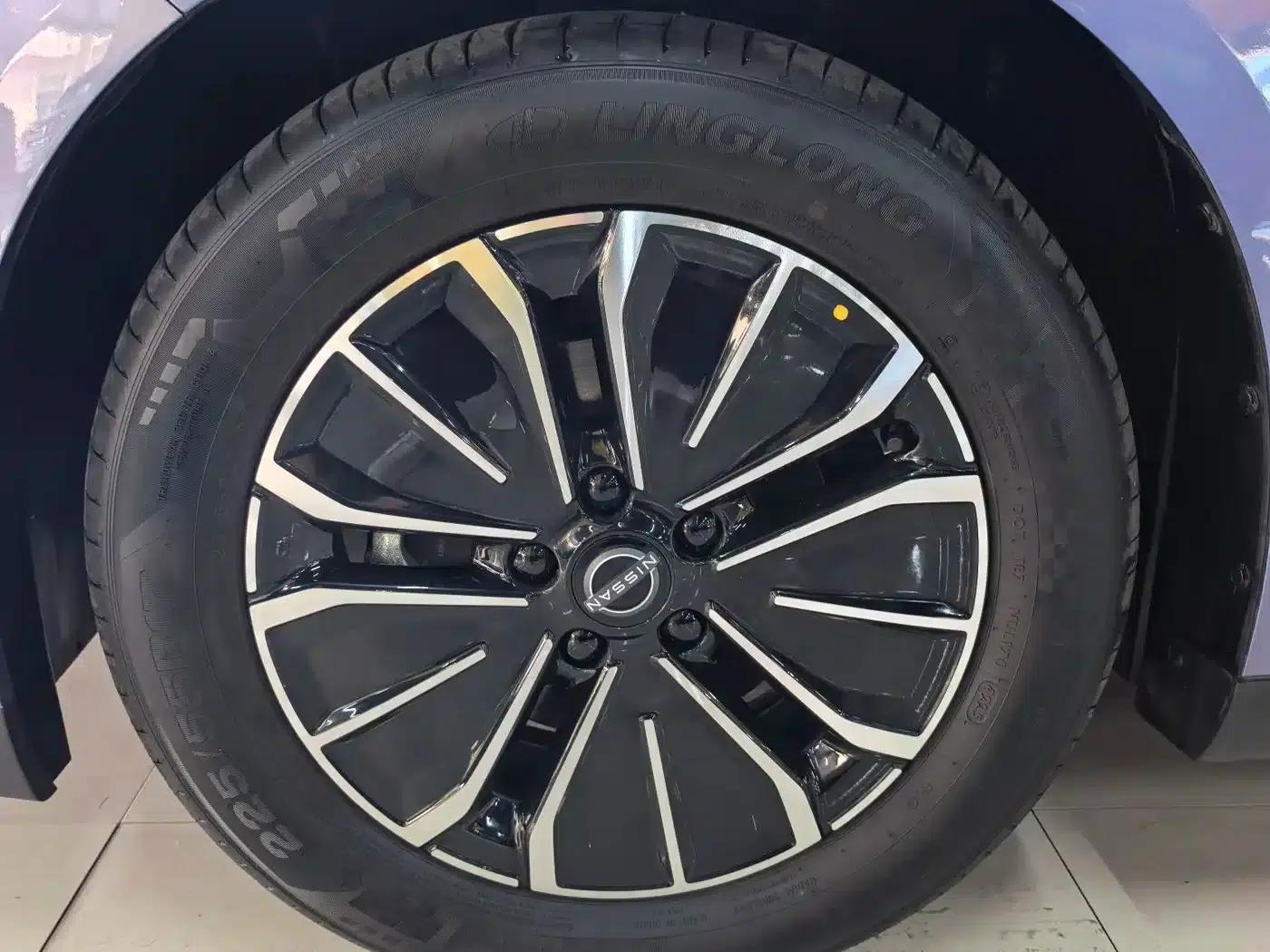 Nissan N6 2026 180 Max — миниатюра 14