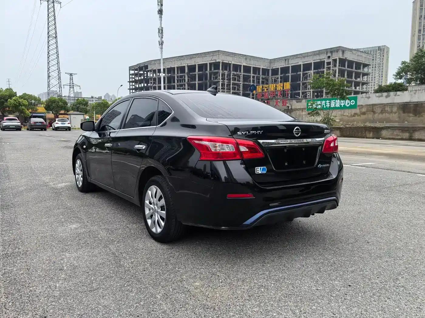 Nissan Sylphy EV 2020 Comfort Edition — миниатюра 4