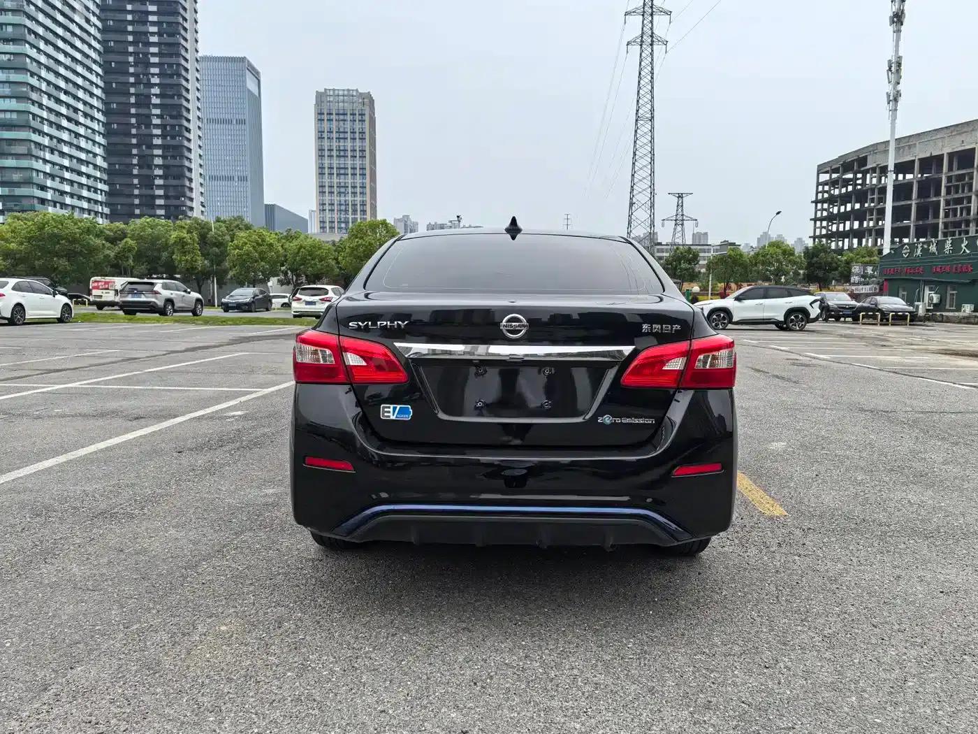 Nissan Sylphy EV 2020 Comfort Edition — миниатюра 5