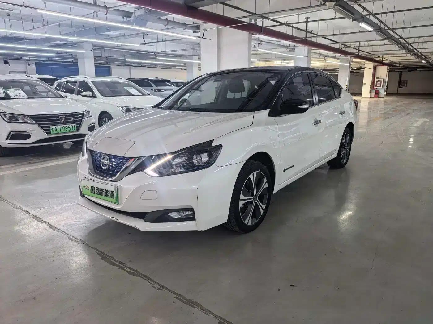 Nissan Sylphy EV 2018 Smart Edition — миниатюра 1