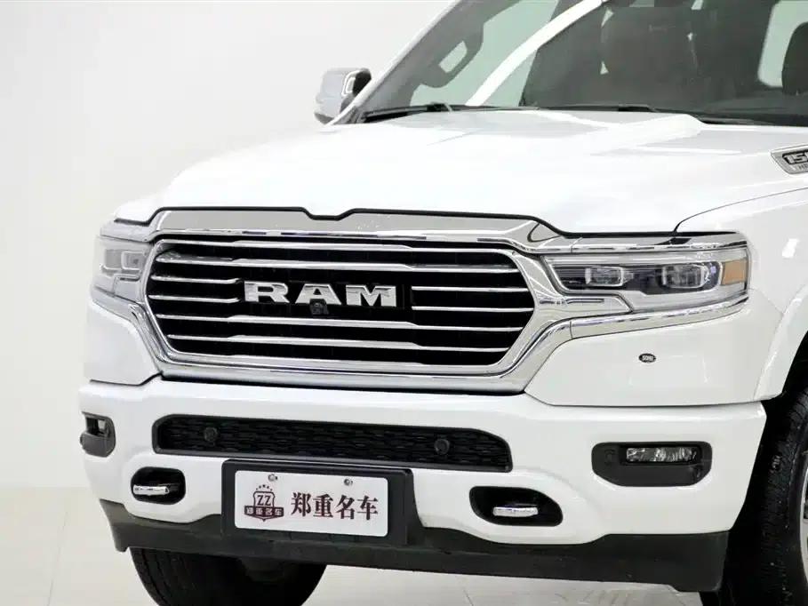 RAM Trucks 2024 5.7L Automatic — миниатюра 29