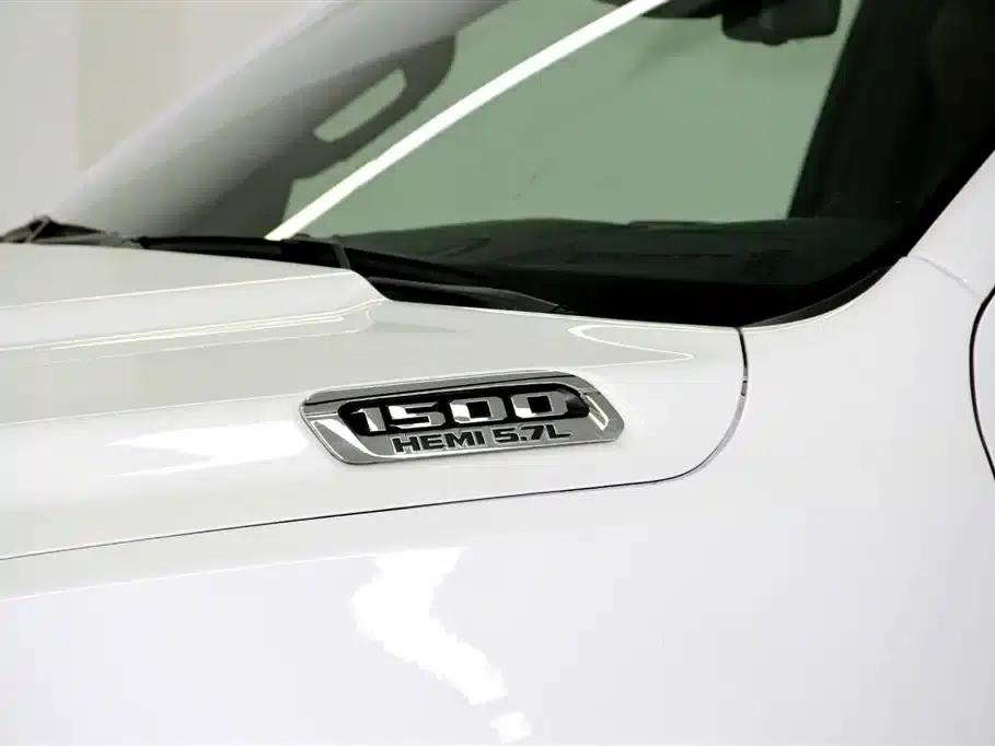 RAM Trucks 2024 5.7L Automatic — миниатюра 31