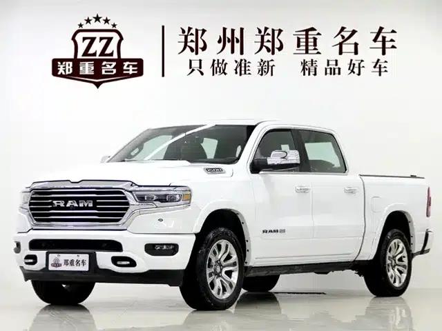 RAM Trucks 2024 5.7L Automatic