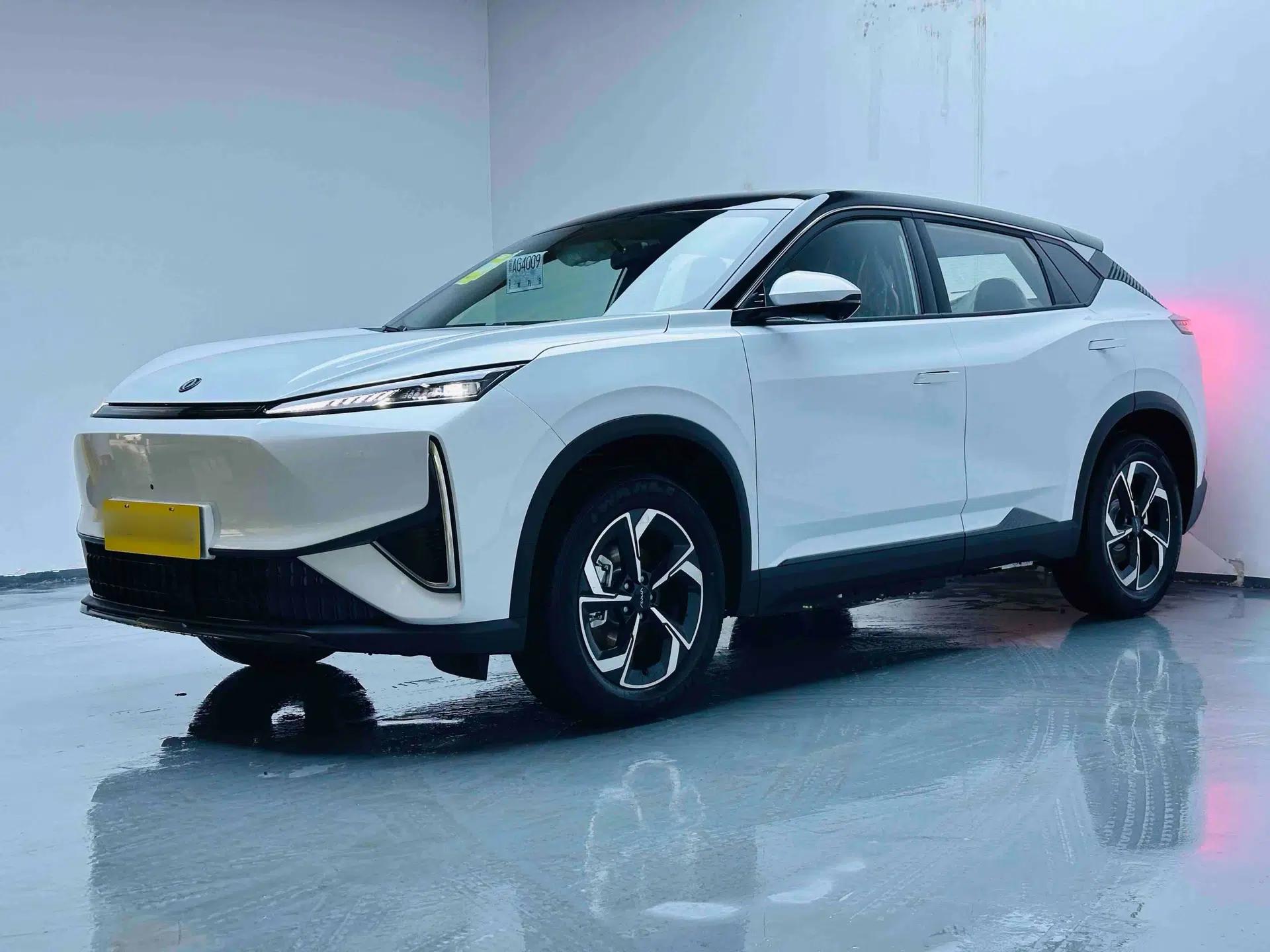 Dongfeng Aeolus L7 New Energy 2025 518 Comfort Edition — миниатюра 1