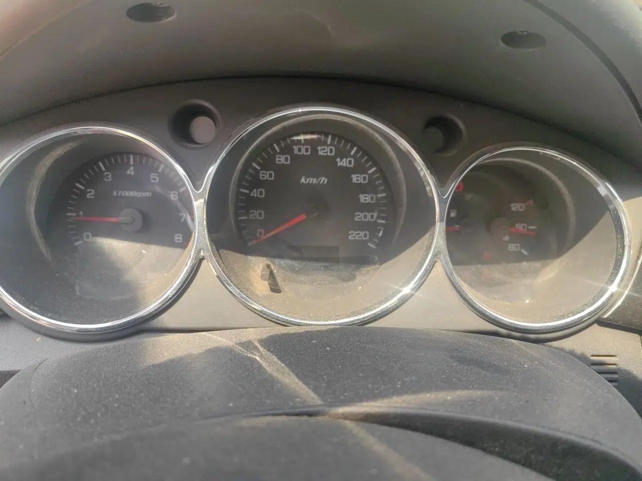 Dongfeng Aeolus S30 2014 1.6L Manual Zunya CNG Model — миниатюра 12