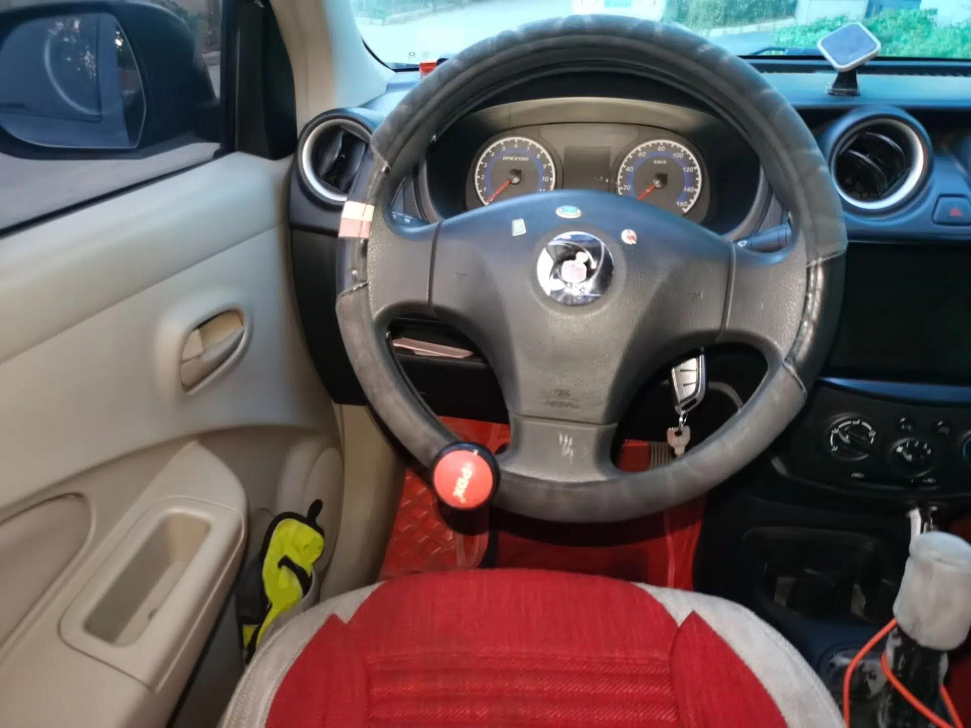 Dongfeng Junfeng ER30 2018 Base Model — миниатюра 11