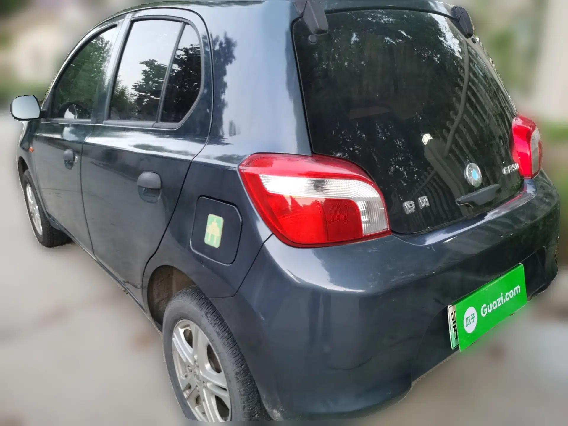 Dongfeng Junfeng ER30 2018 Base Model — миниатюра 4