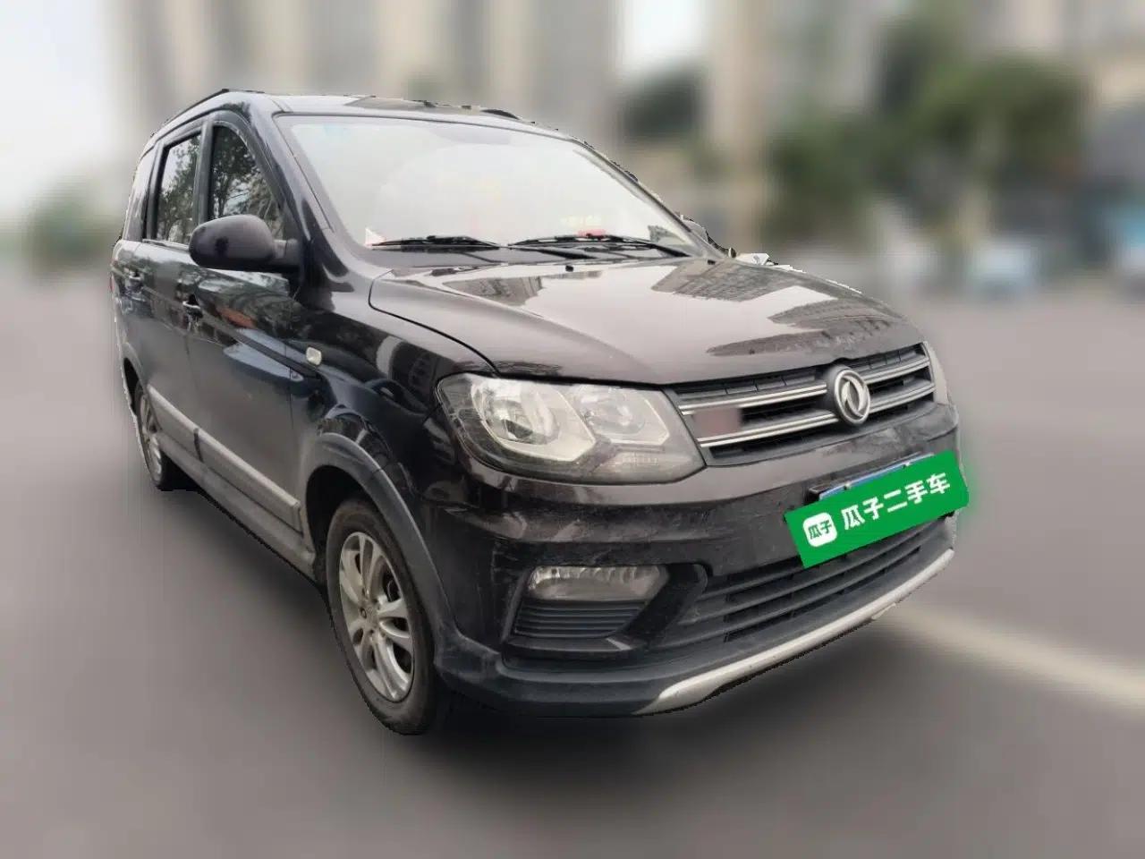 Dongfeng Fengon 370 2016 1.5L Manual Standard Edition SFG15-02 7 Seats — миниатюра 3