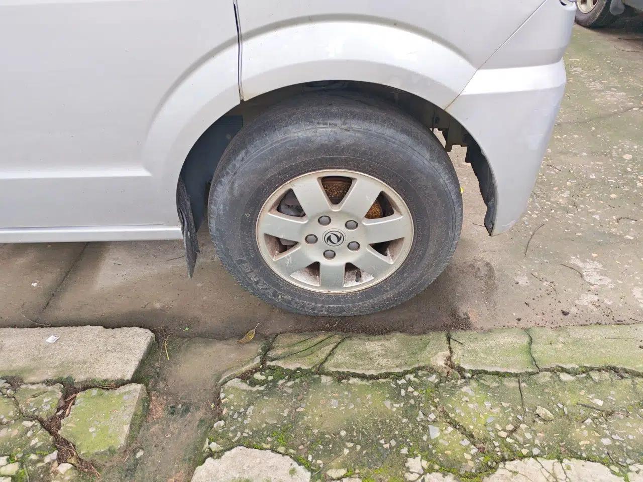 Dongfeng Xiaokang C56 2020 1.5L Luxury Model I DK15C — миниатюра 8