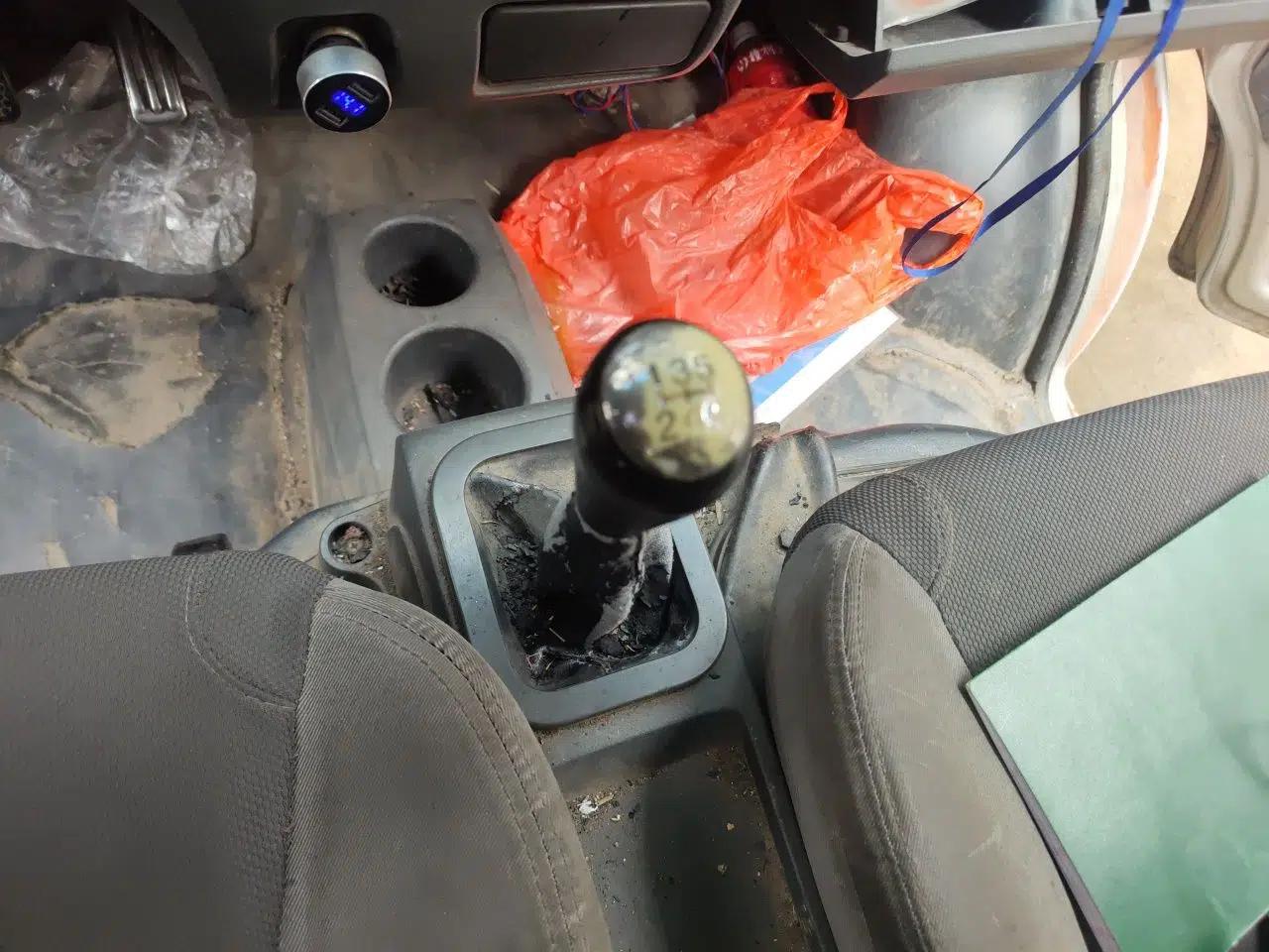 Dongfeng Xiaokang K05S  — миниатюра 15