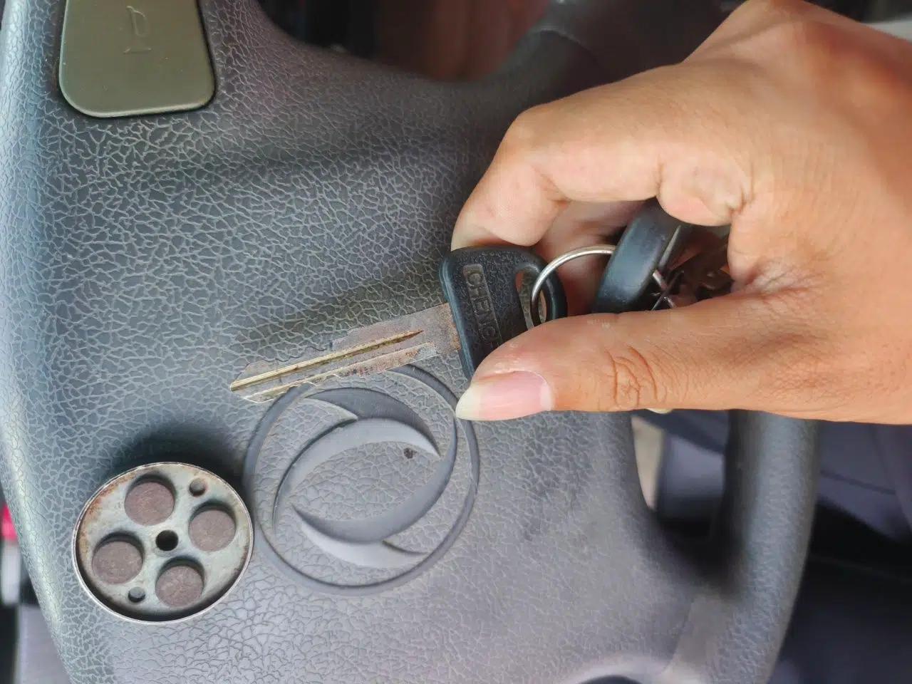 Dongfeng Xiaokang K17 2009 1.0L Base Version AF10-06 — миниатюра 9
