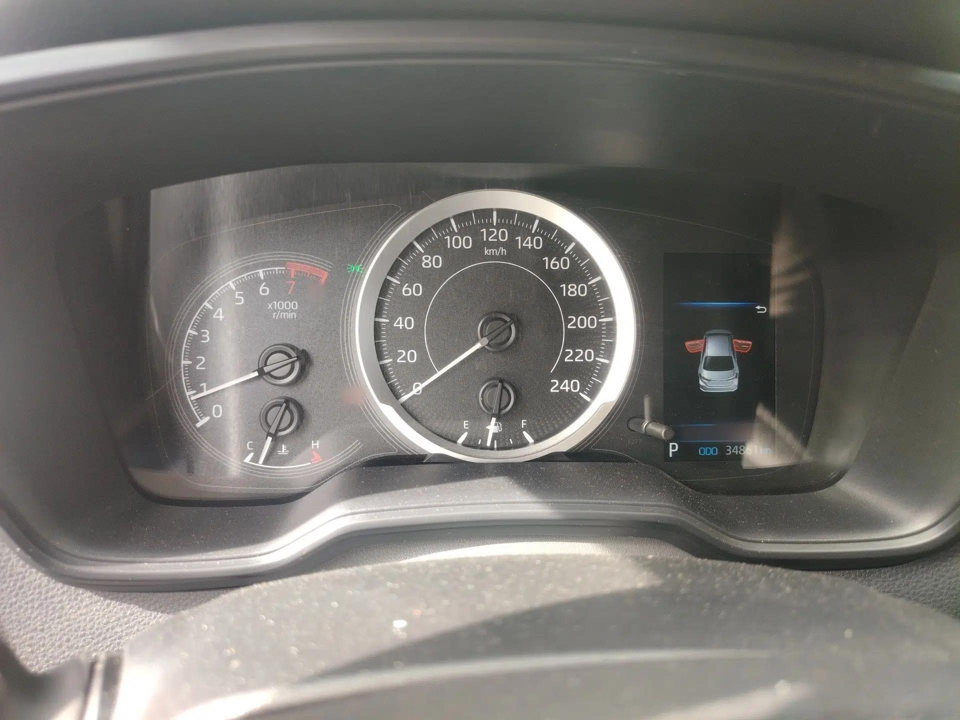 Toyota Allion 2022 2.0L Pioneer Edition — миниатюра 10